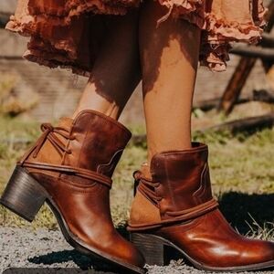 Freebird Rich Brown Ankle Booties